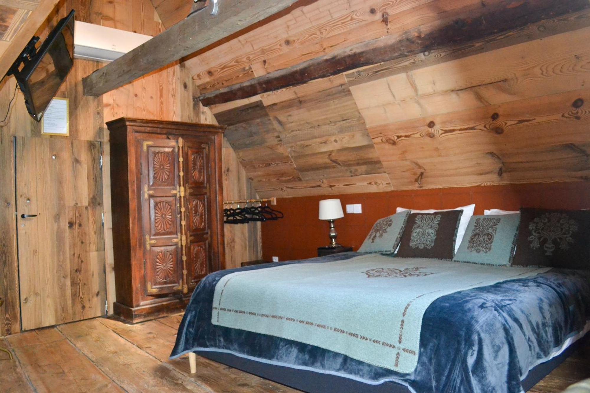 A Nouste Chambres D'Hotes Et Gite Only Adults Campan Exterior foto