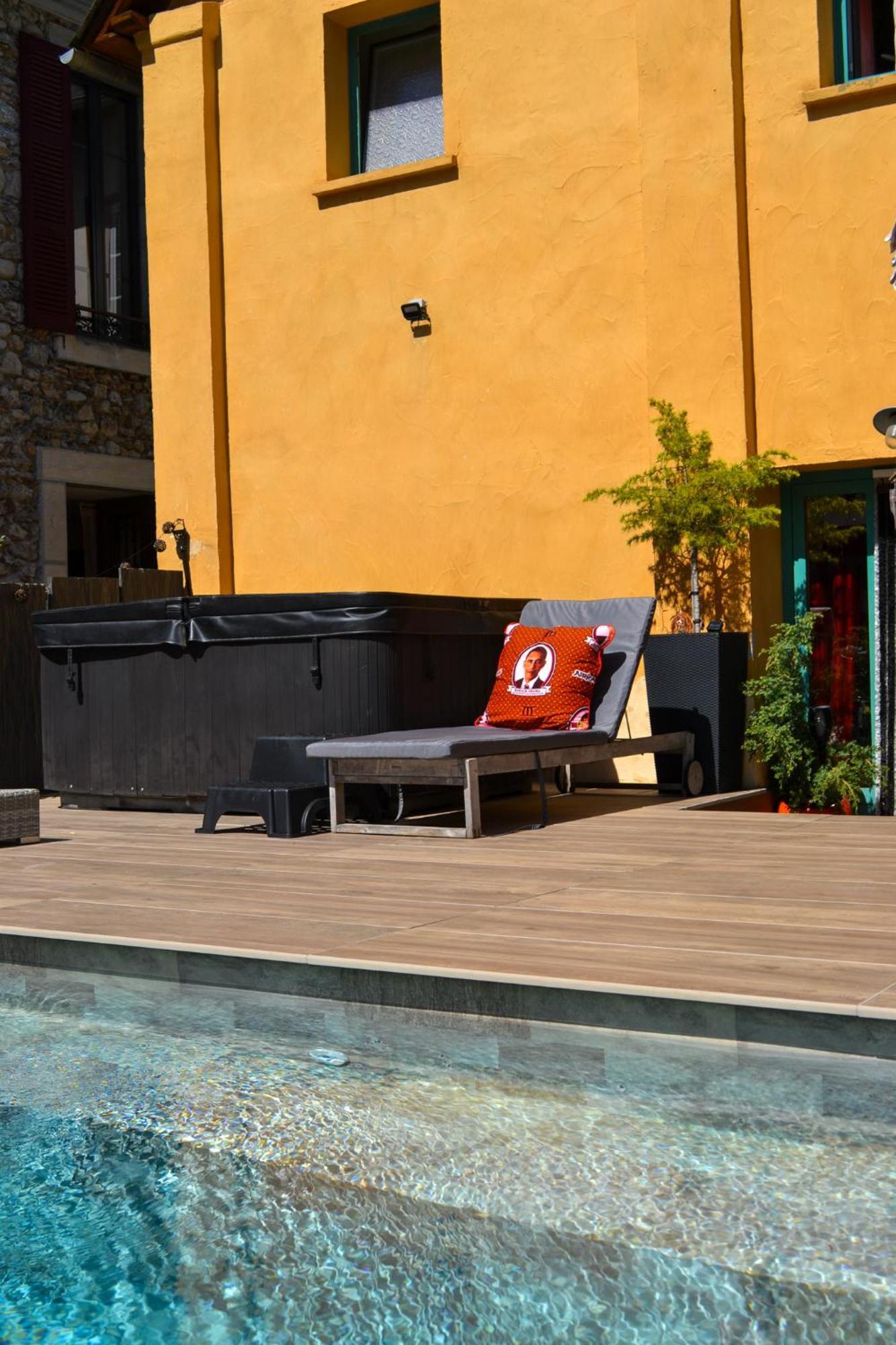 A Nouste Chambres D'Hotes Et Gite Only Adults Campan Exterior foto